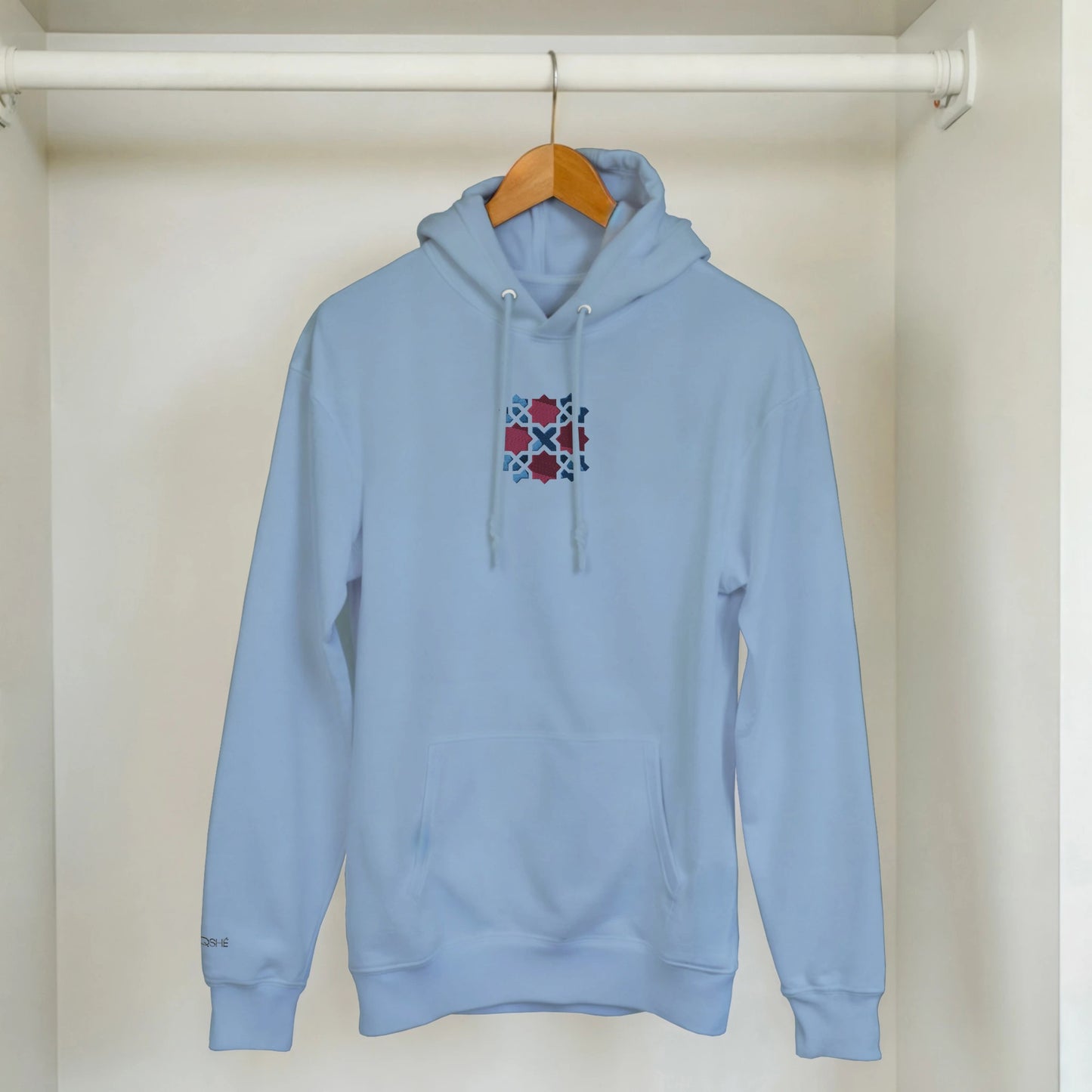 e0f0792e-a692-45e6-b6e9-696a773d7929